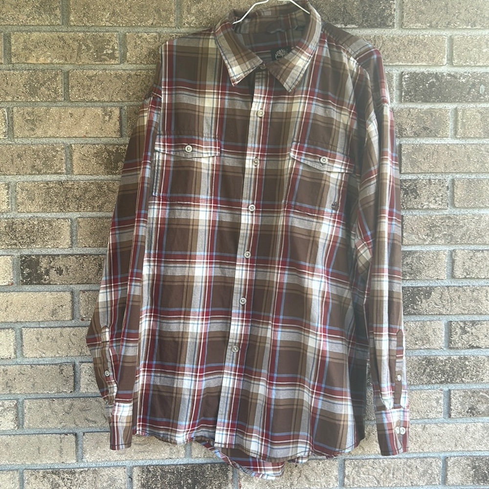 2XL Timberland Mens button up. Great looking colors in excellent condition